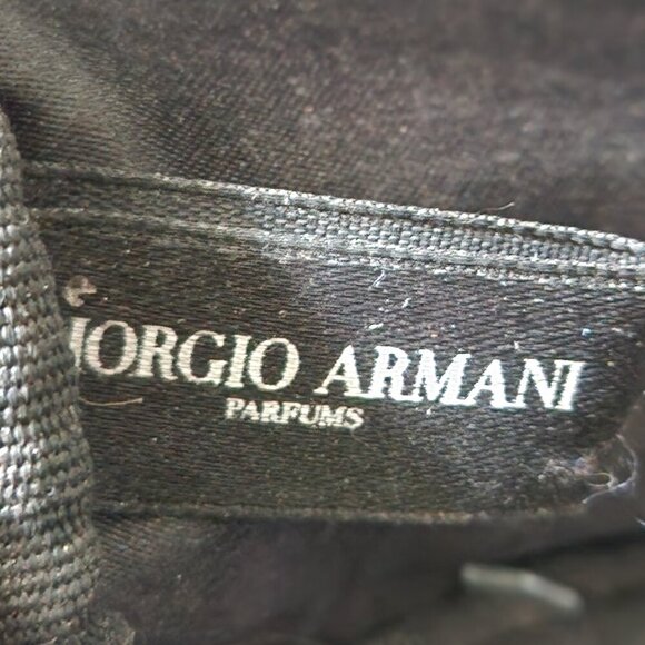 Giorgio Armani Parfums small black and gold cosmetic travel bag NWOT - Picture 5 of 7